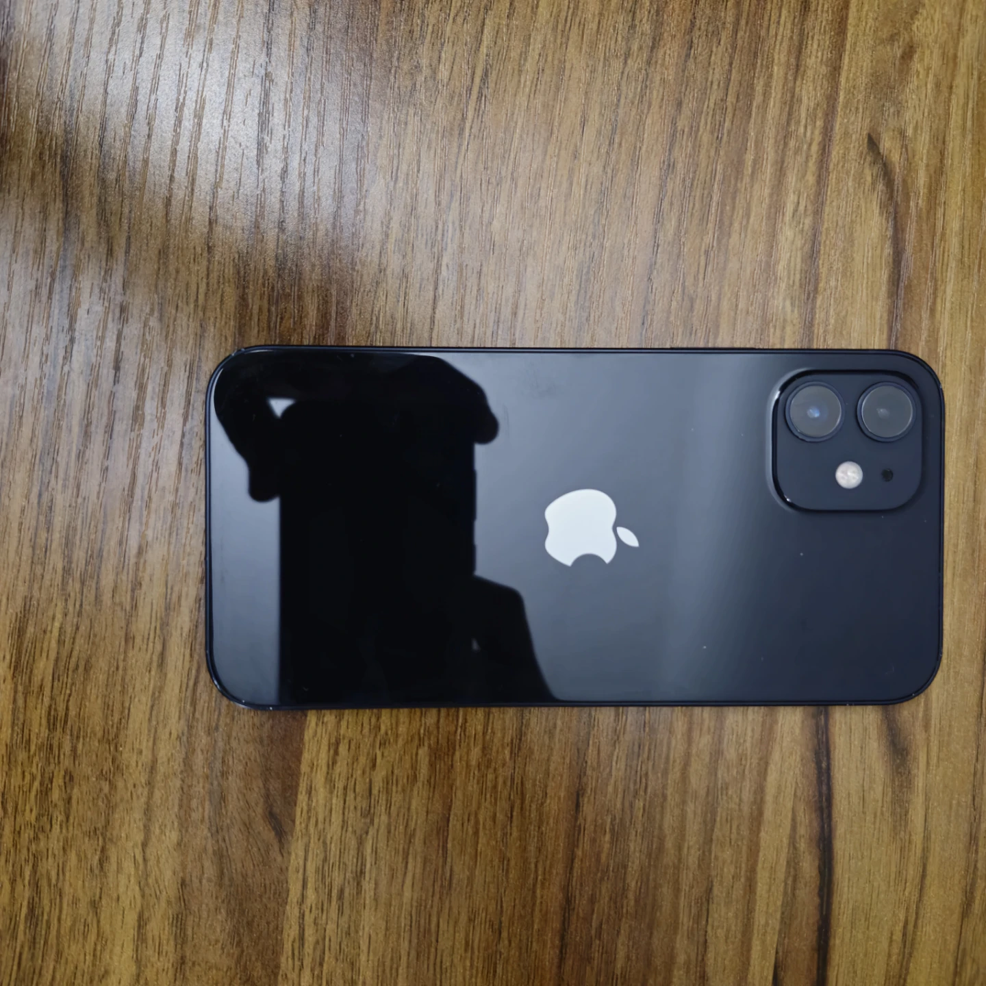 Apple iPhone 12 - Dark Blue
