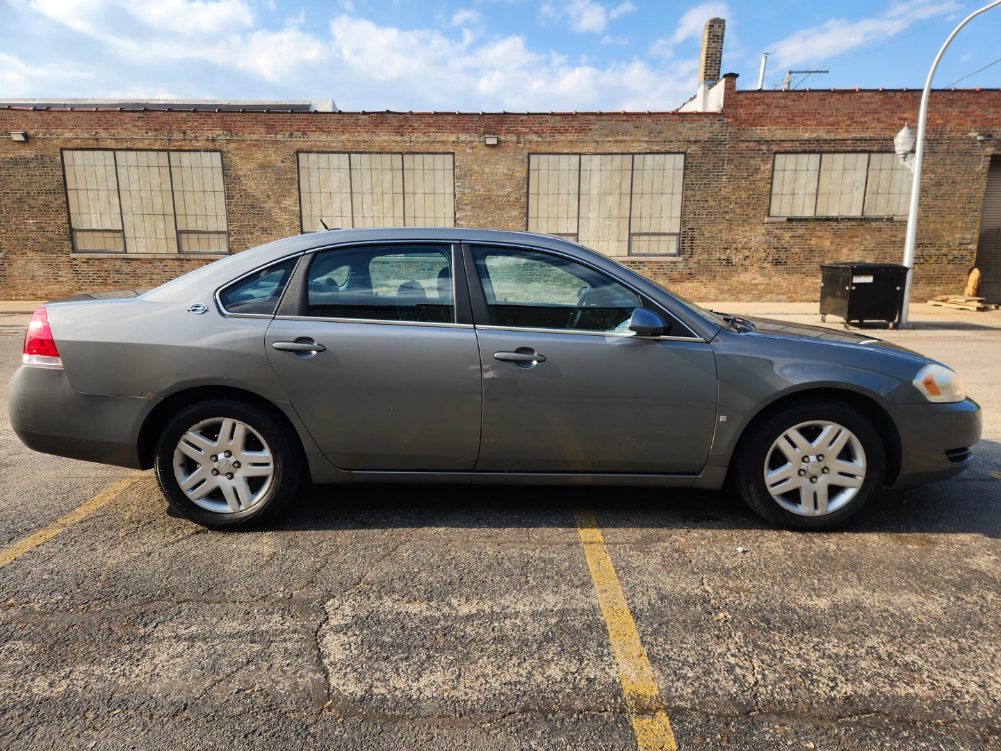 2008 Chevy Impala LS - photo 4