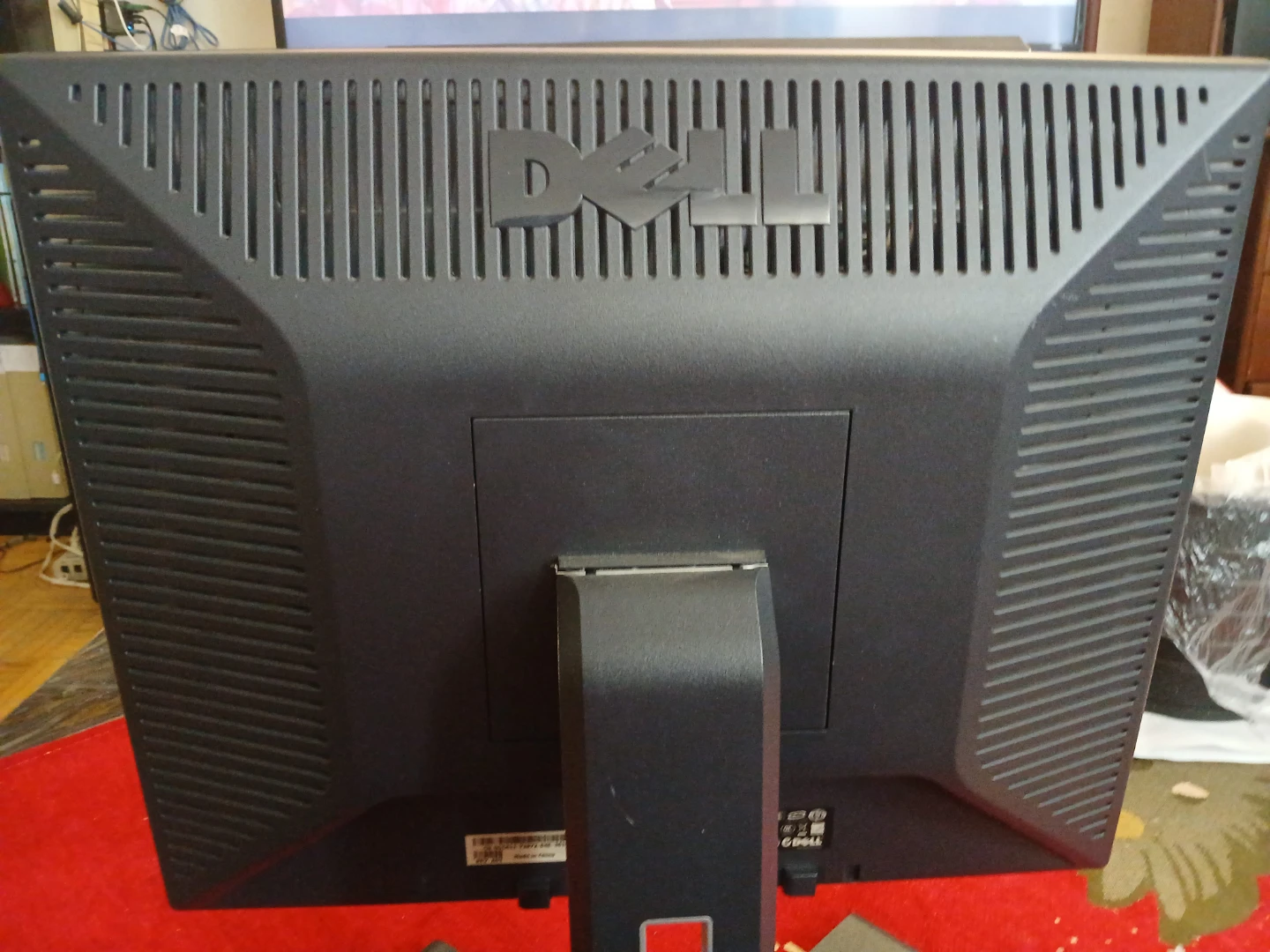 Dell E196FP+ LCD Monitor - photo 4