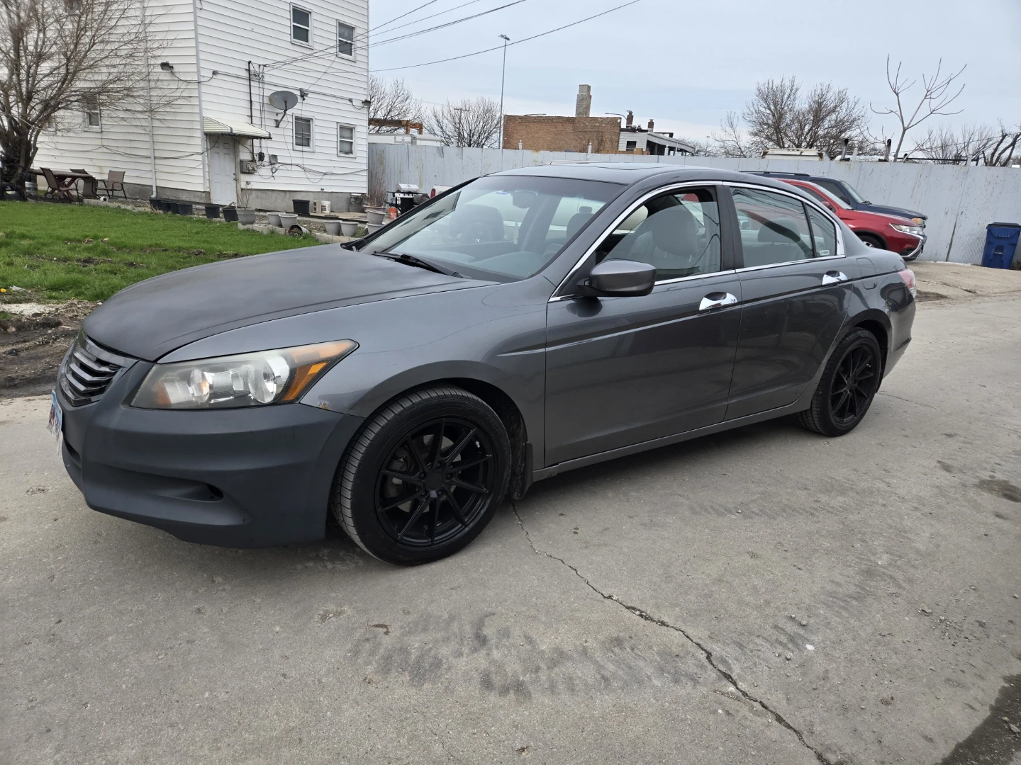 Honda Accord Sedan - photo 2