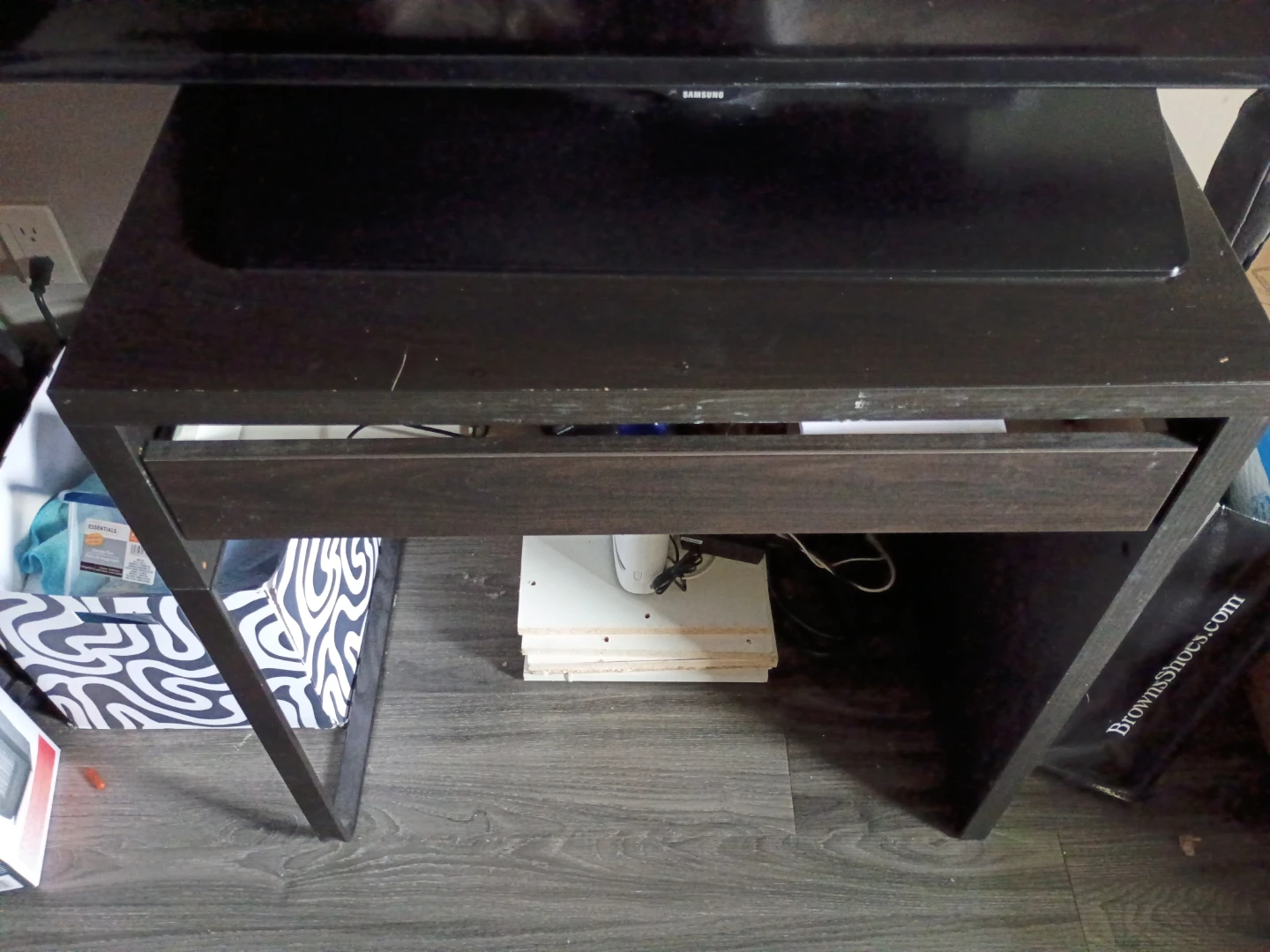 IKEA Micke Computer Desk - Black-brown - photo 2