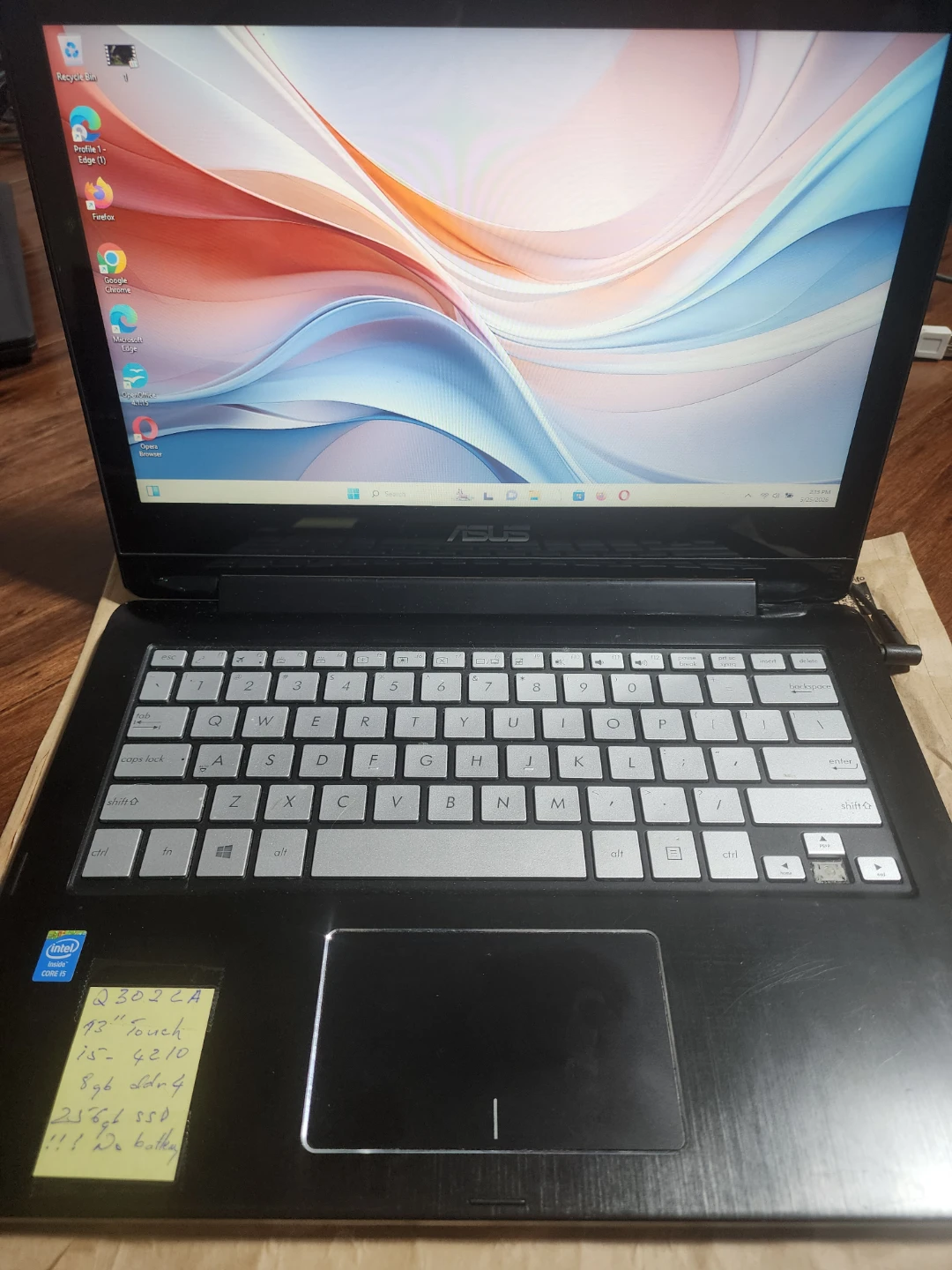 ASUS Q302LA 13.3" Touchscreen Laptop