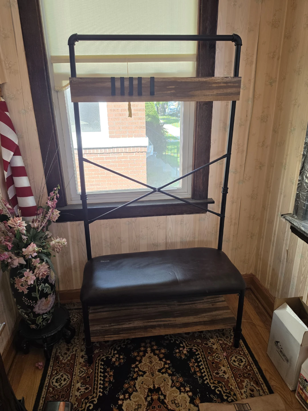 Entryway coat rack