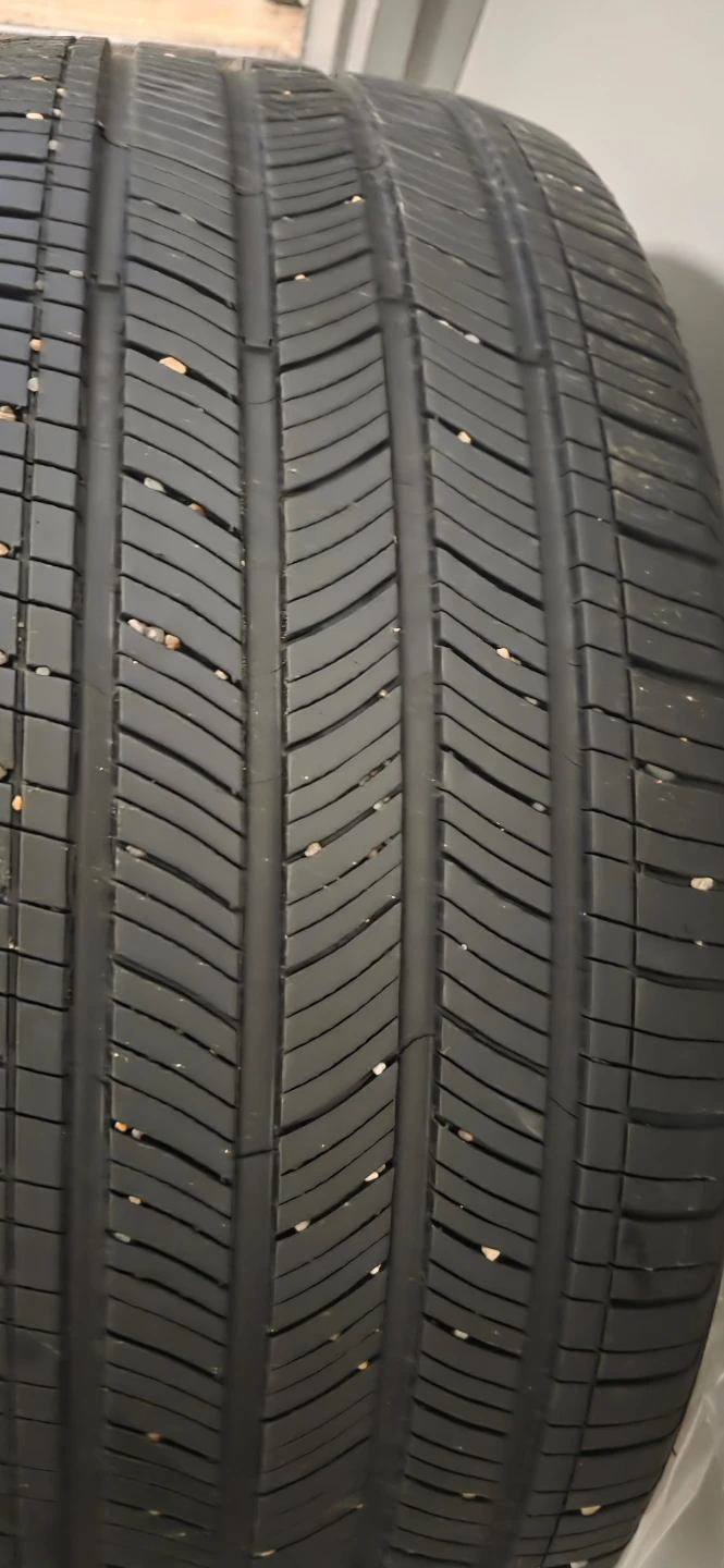 Michelin Tires 235/55 R19 - photo 2