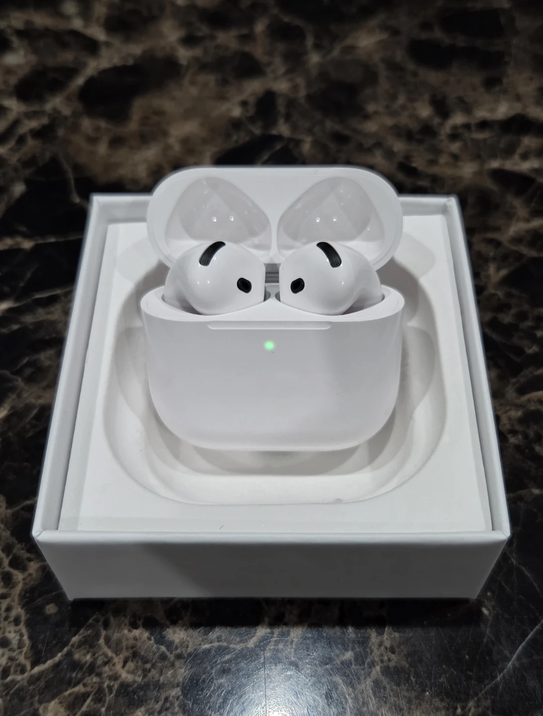 Apple AirPods  (4nd generation) with - photo 3