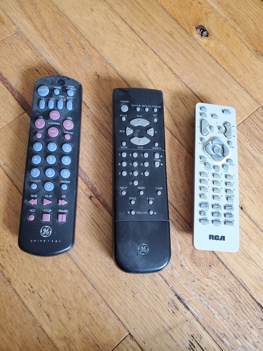 GE and RCA Universal Remotes (Set of 3)