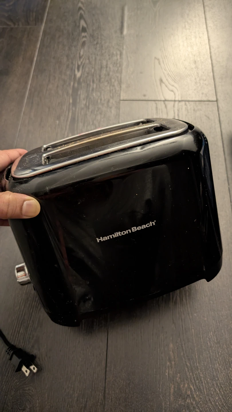 Kitchen Starter Bundle: Plates, Glasses & Toaster! - photo 4