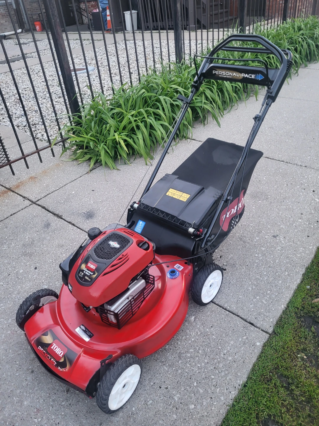 Lawnmover Toro Self Propelled  In Excellents Conditions - photo 5