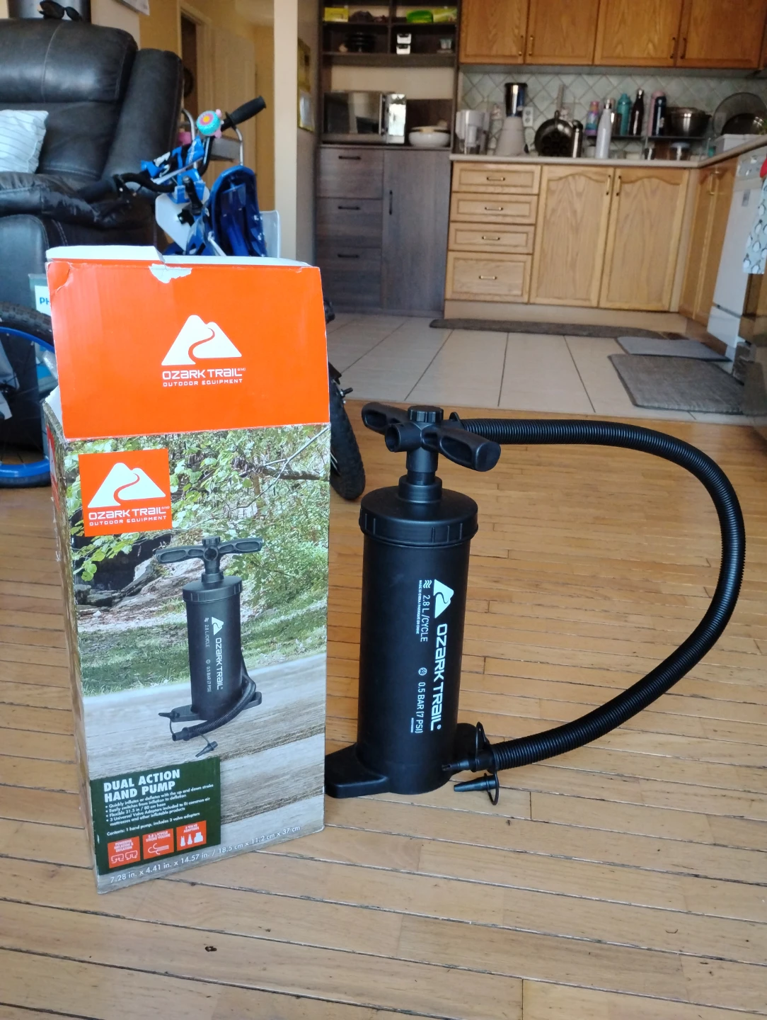 Ozark Trail Dual Action Hand Pump - photo 2