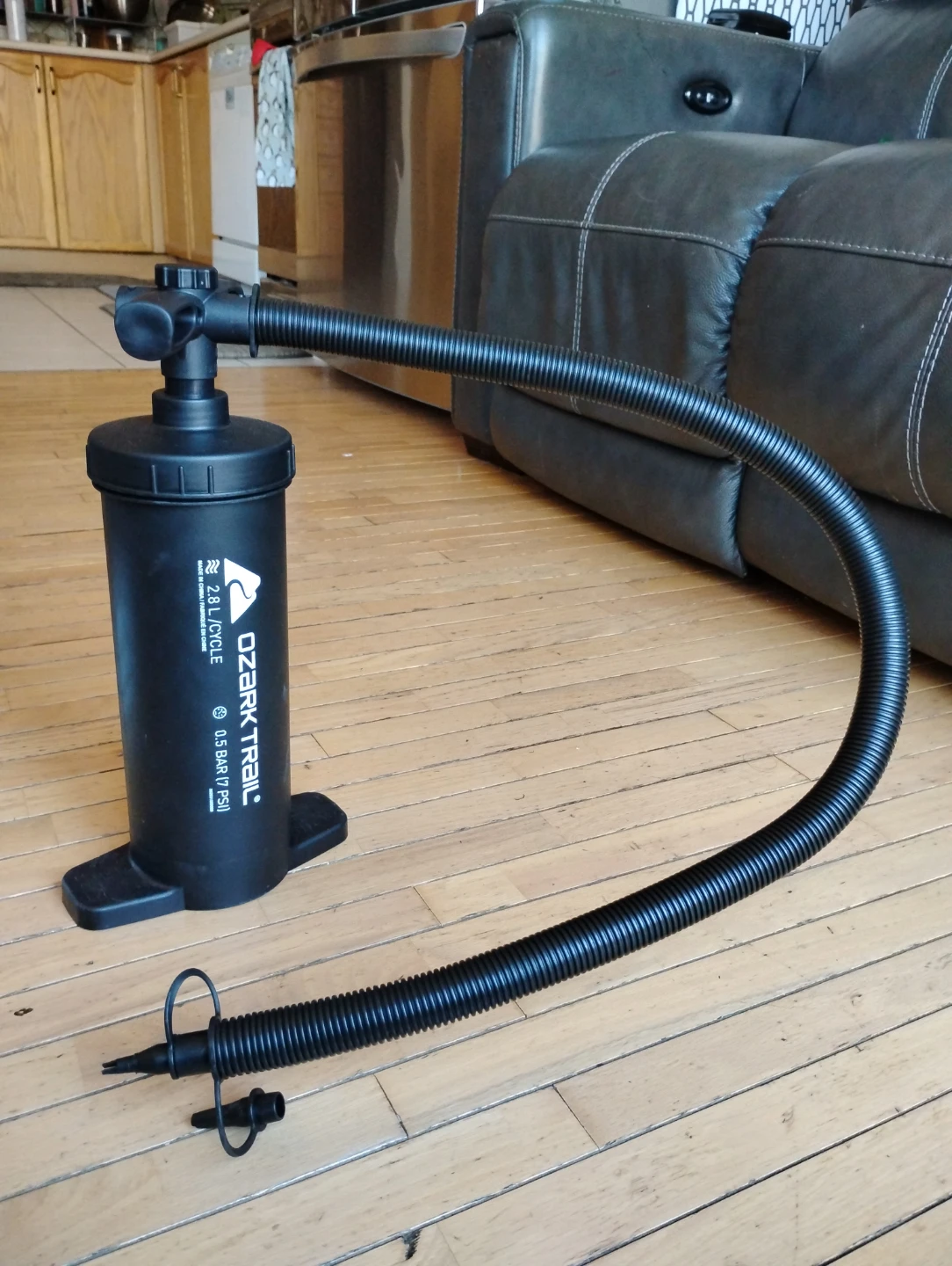 Ozark Trail Dual Action Hand Pump - photo 3