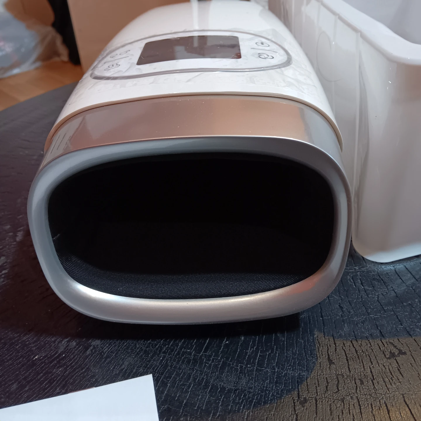 Intelligent Hand Massager - photo 2