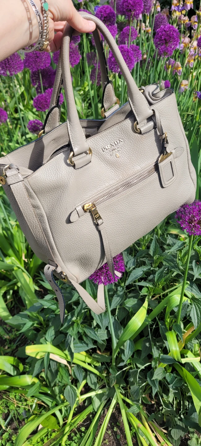 Authentic Prada Jumbo Leather Tote Bag - photo 3
