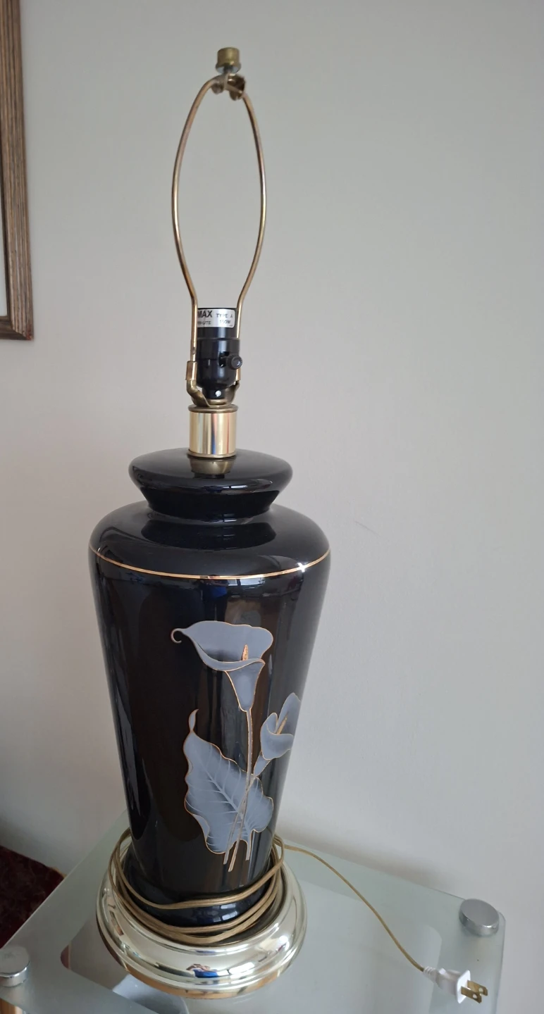 Vintage Black Ceramic Table Lamp with Calla Lily Design - photo 4