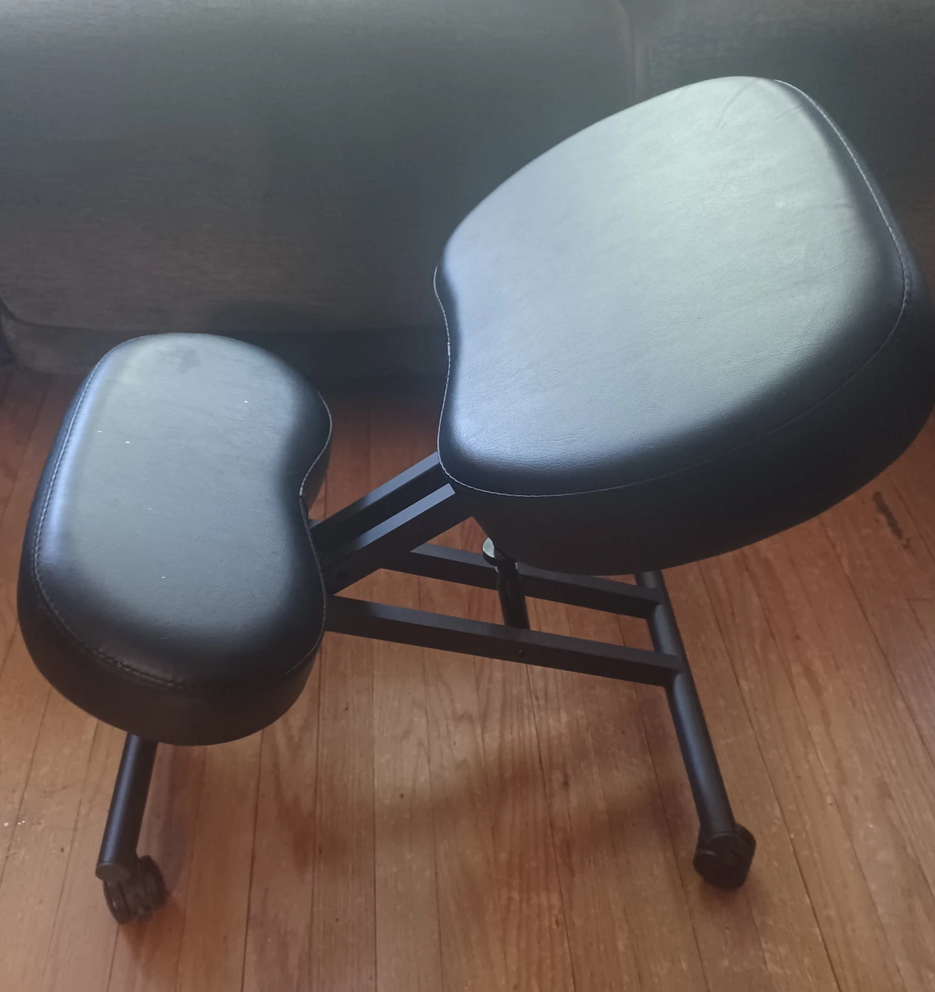 Black Ergonomic Kneeling Chair with Wheels - photo 2