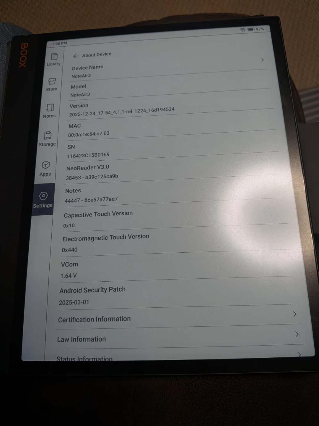 BOOX Note Air 3 e-reader tablet - photo 4