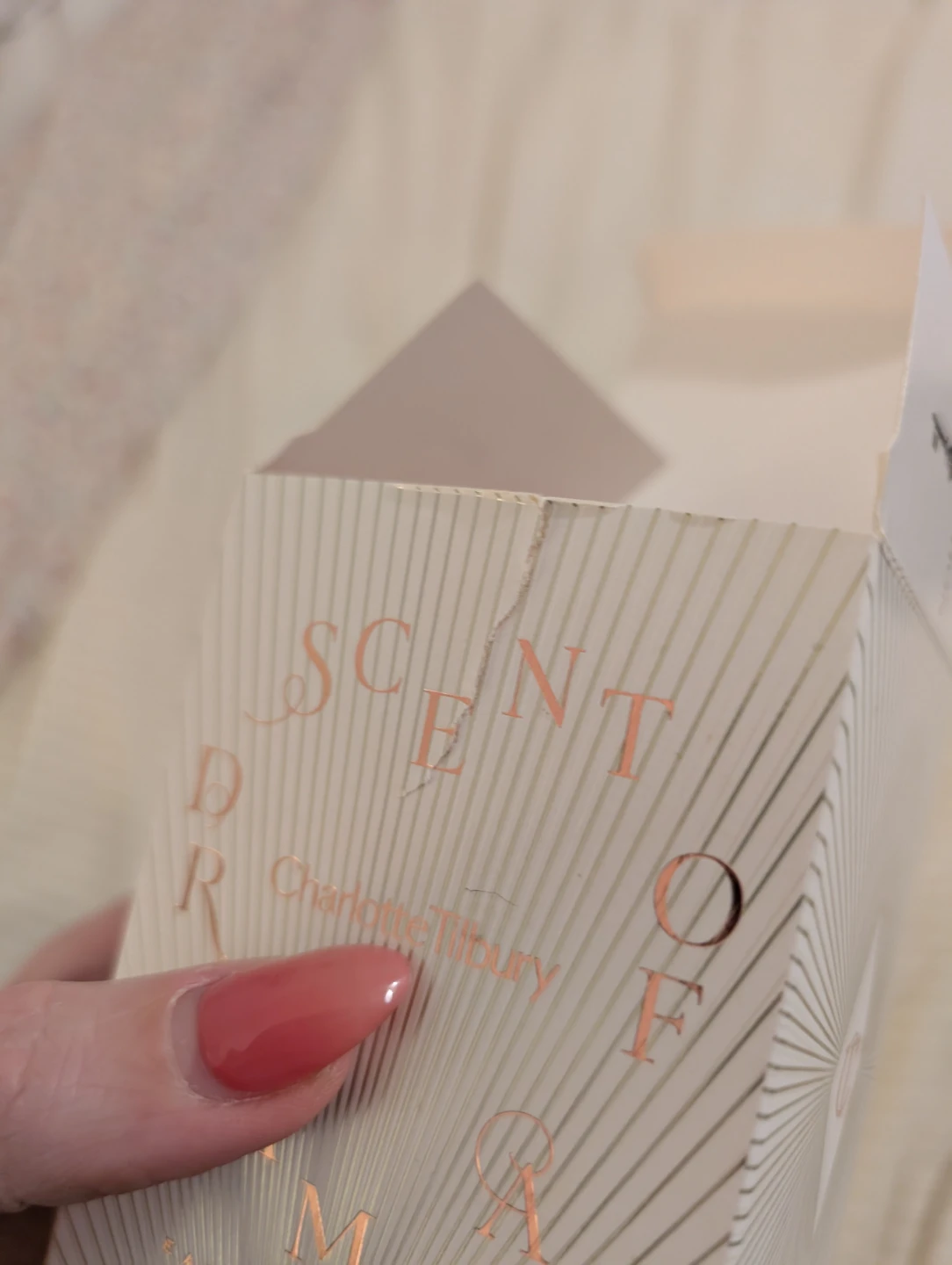 Charlotte Tilbury Scent of a Dream Fragrance 30ml - photo 3