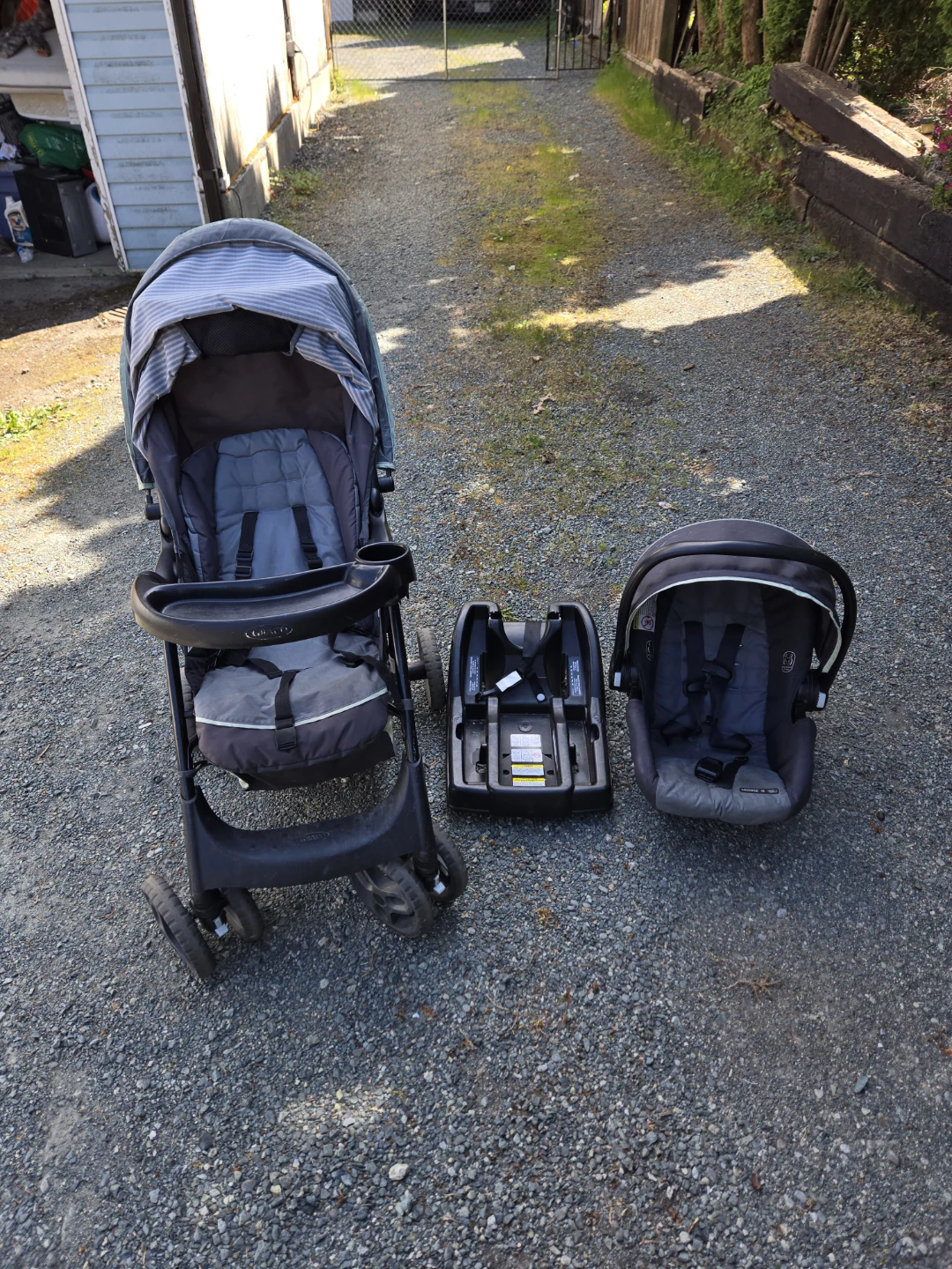 Graco SnugRide 30 Travel System with Stroller
