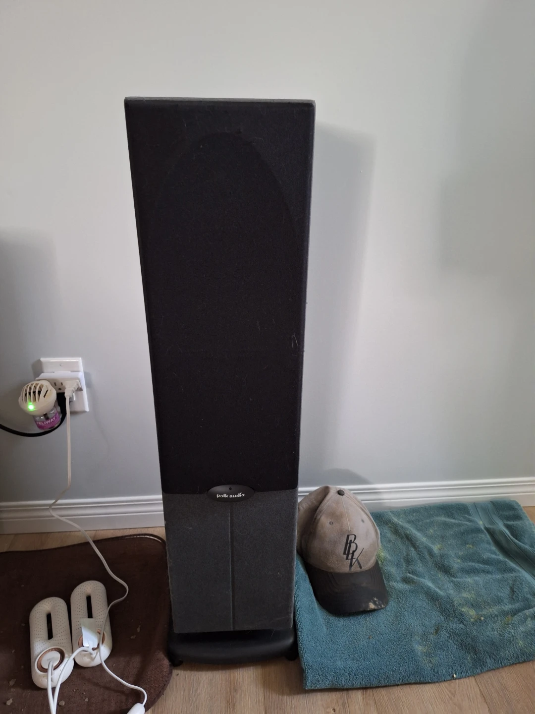 Surround Sound System - photo 4