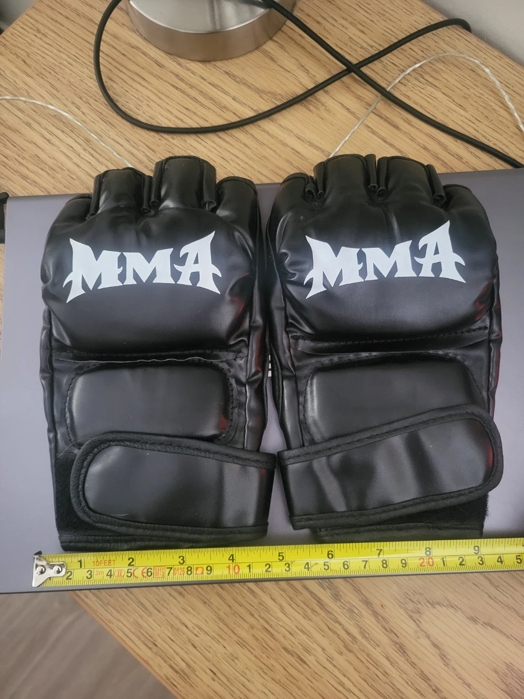 New MMA Training Gloves – Adult M/L