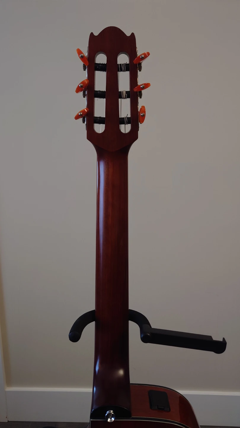 Yamaha NTX700 Nylon Guitar - photo 5