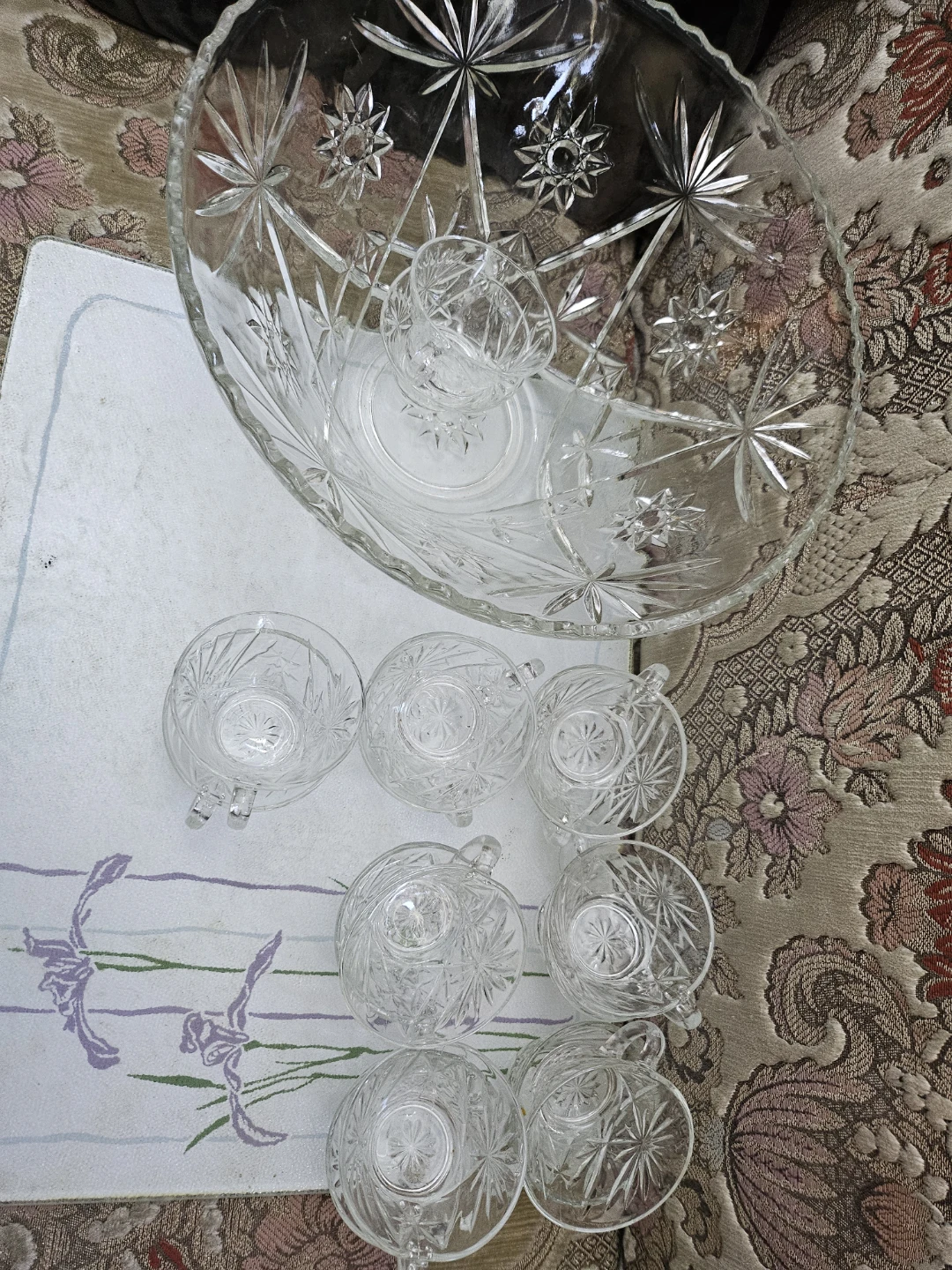 Crystal Punch Bowl and 16 Cups Set - photo 5