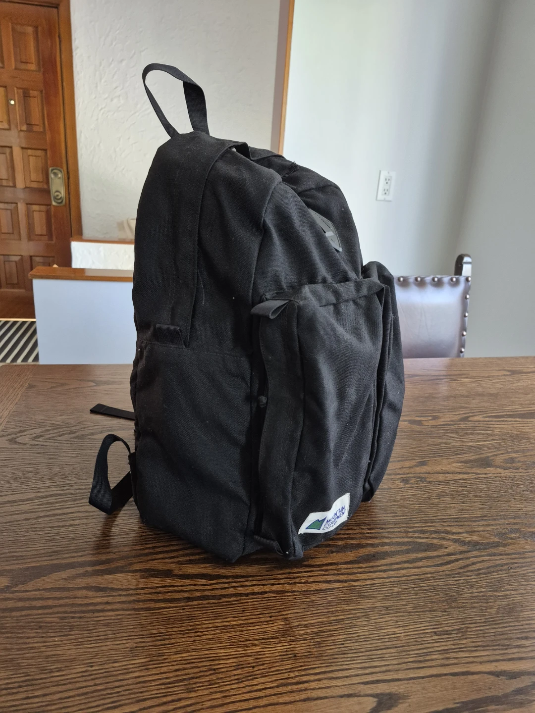 MEC Backpack Knapsac: Vintage, great shape, Black - photo 2