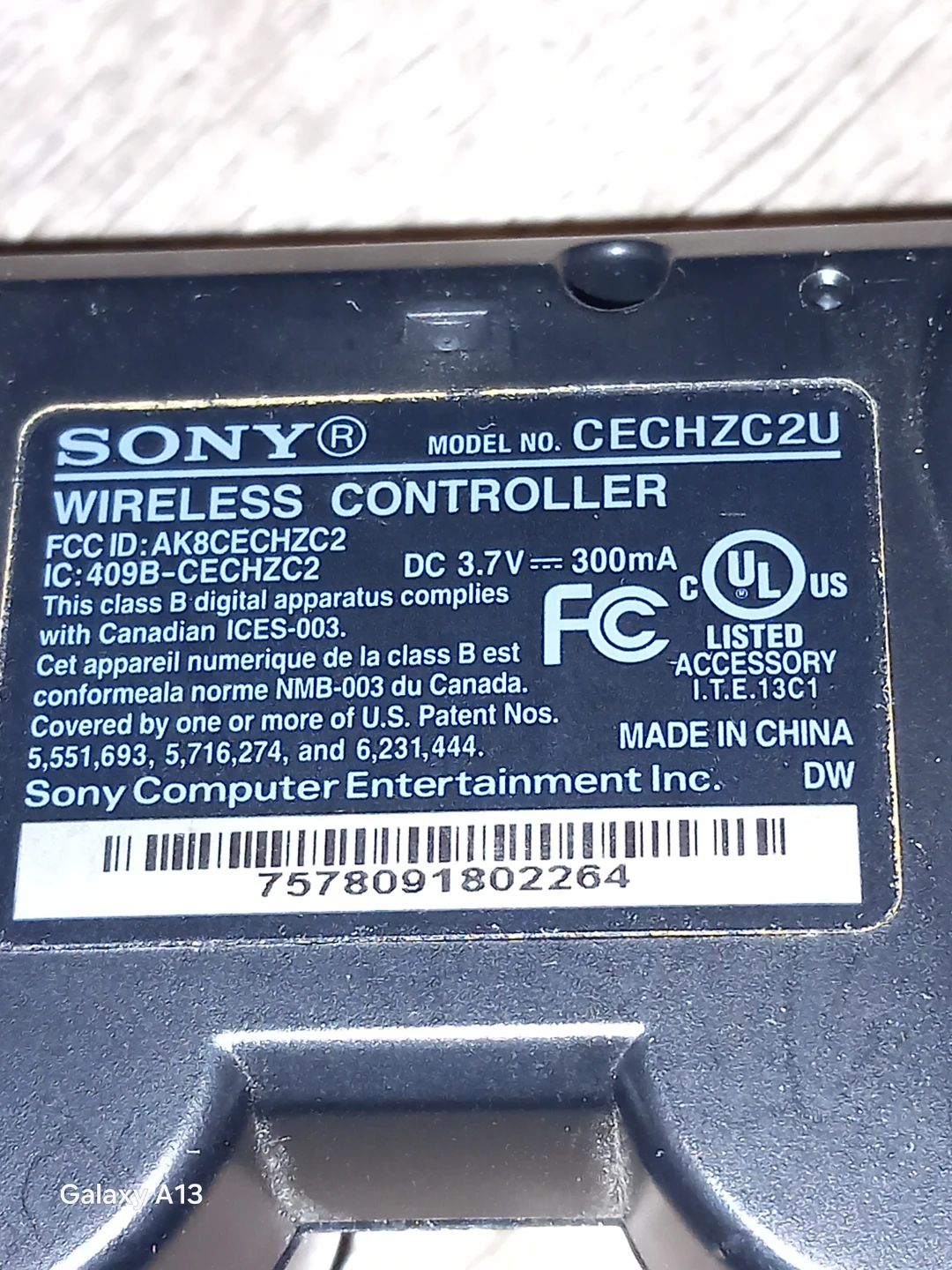 Sony PS3 Wireless Controllers and Charging Dock - photo 3