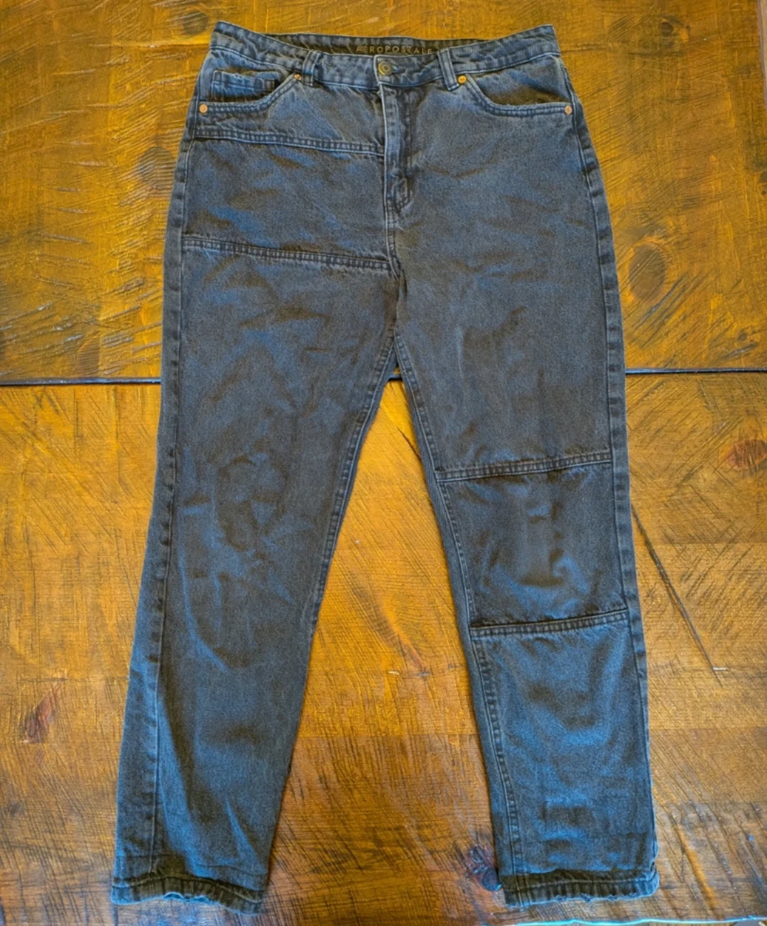 Aeropostale Mom Jeans - Size 10