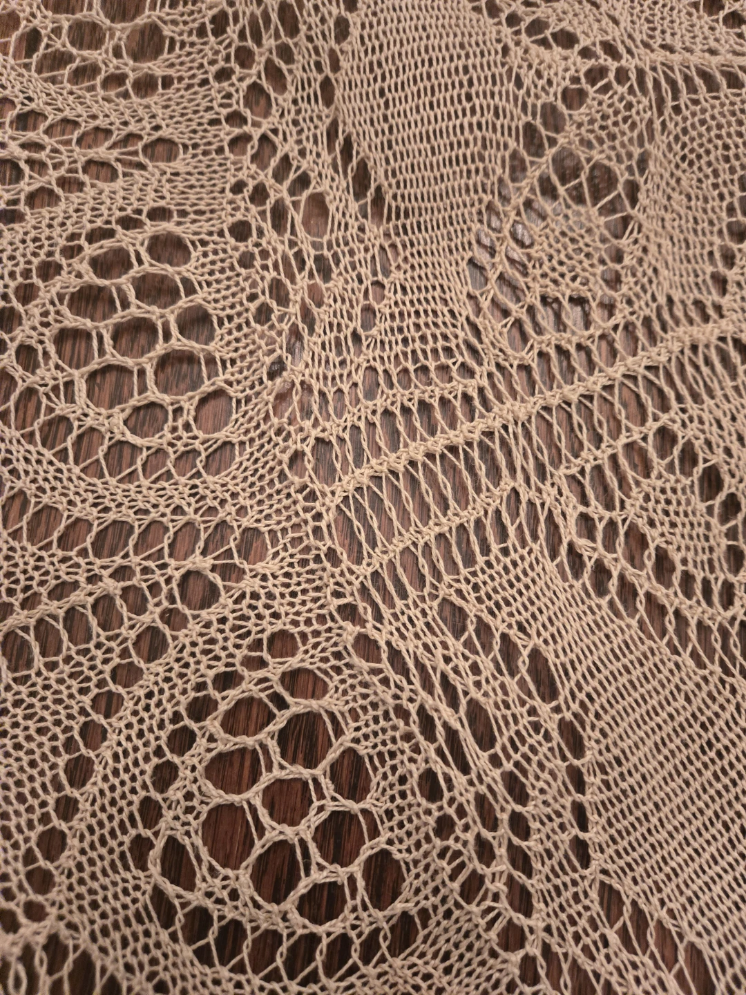 Hand Made Vintage Lace Tablecloth Runner - photo 4