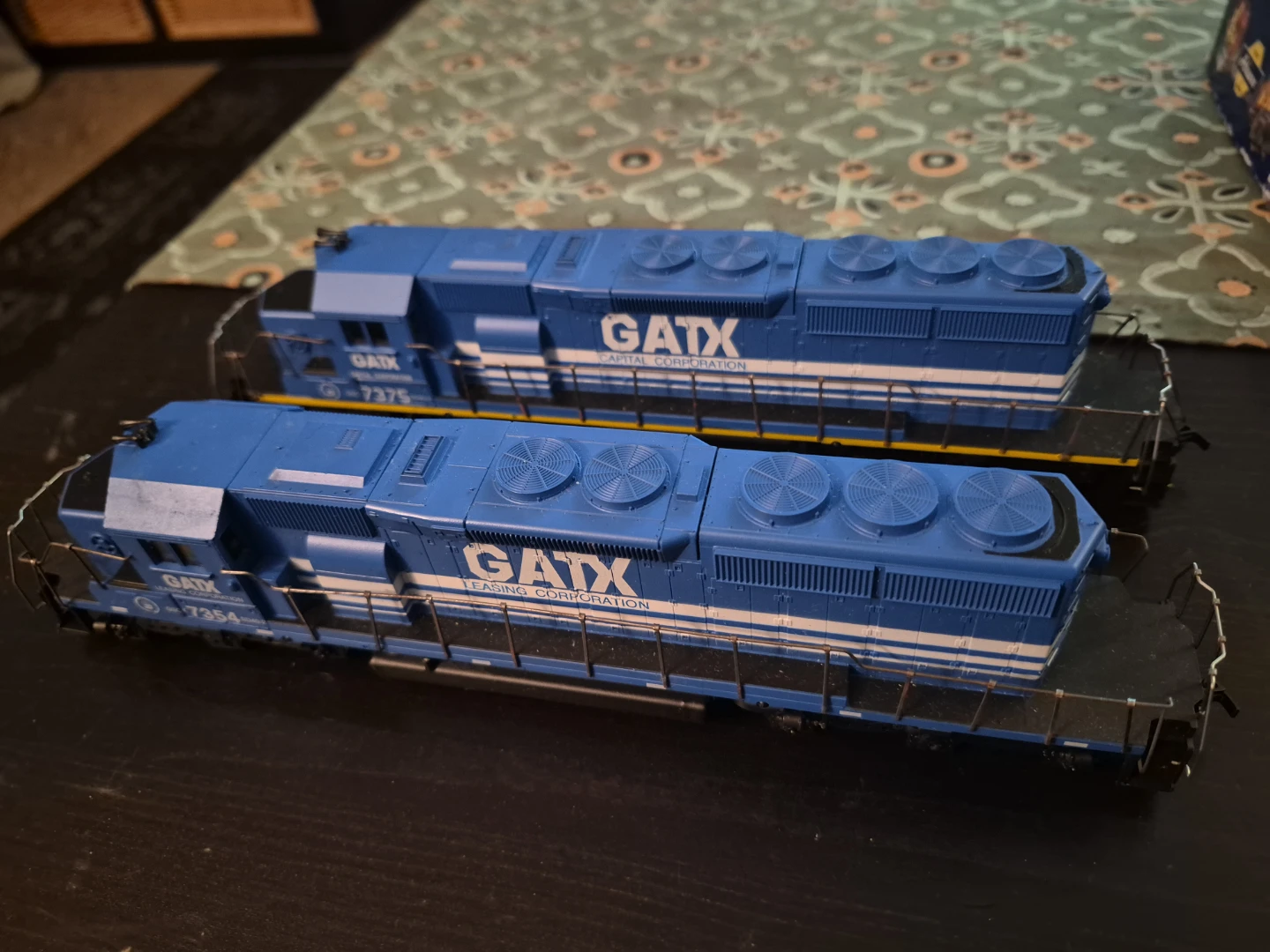 Athearn Special Edition GATX Blue Locomotives (2) - photo 3