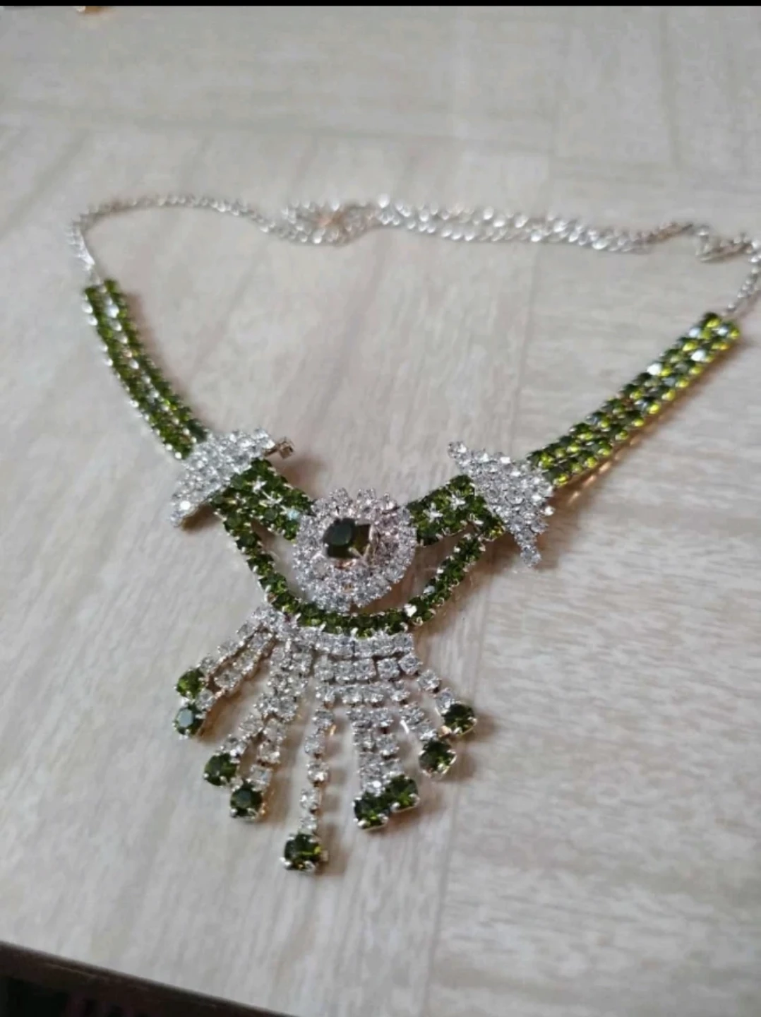 Jewellery Set - Necklace and Earrings - photo 2