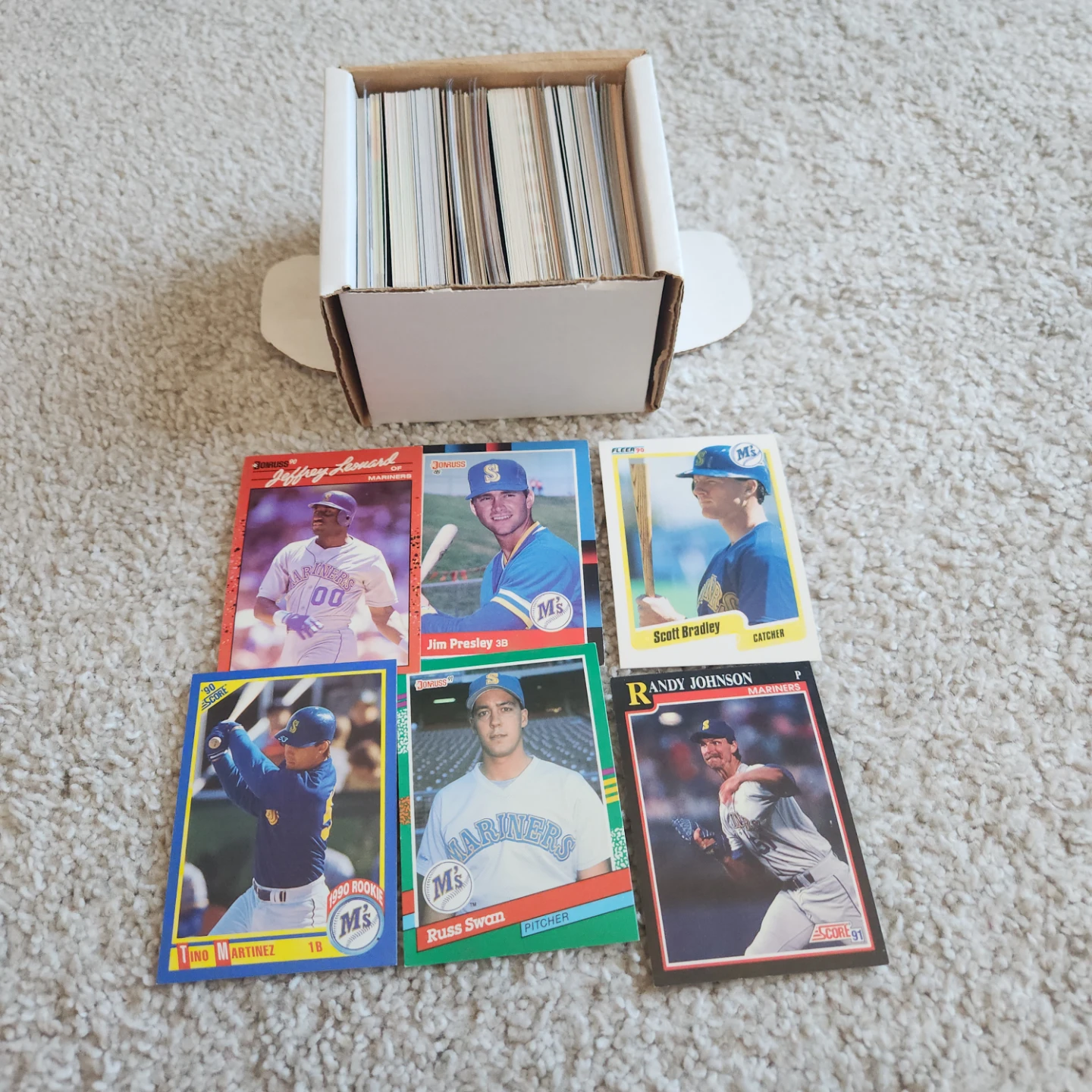 Seattle Mariners, 100 Baseball Cards Team lot - photo 5