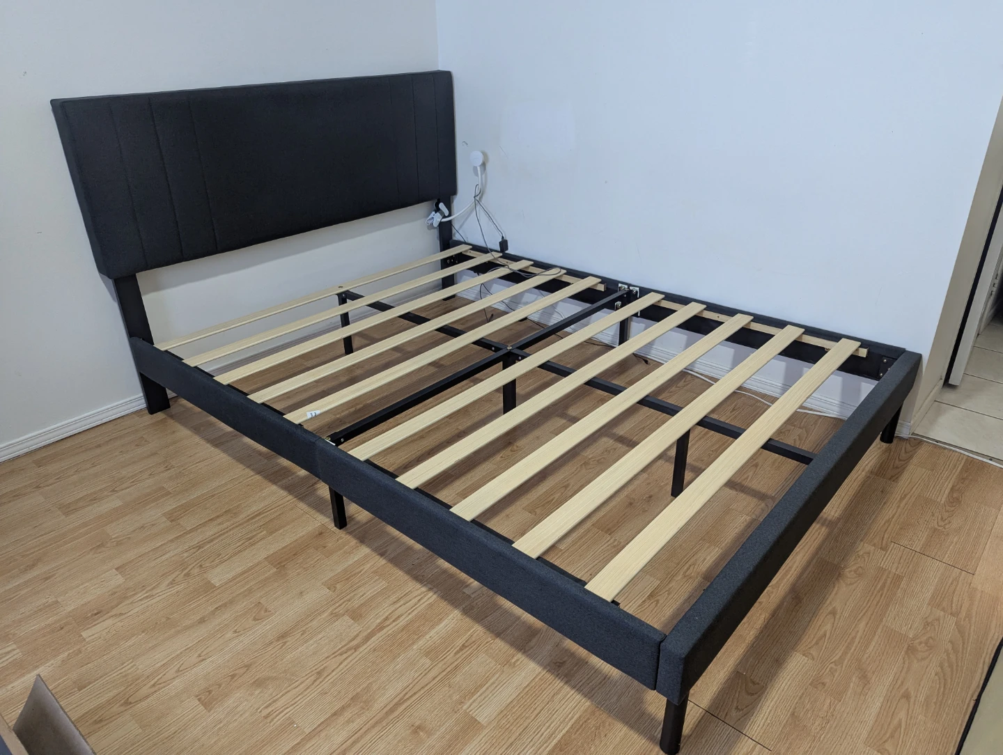 Queen Size Upholstered Platform Bed Frame - photo 2