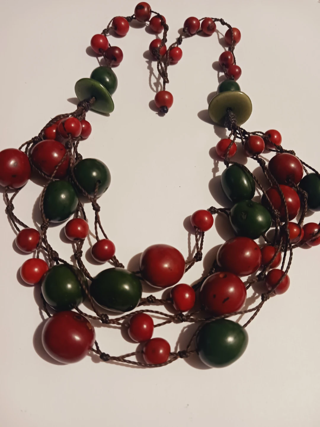 Red and Green Beaded Statement Necklace - photo 3