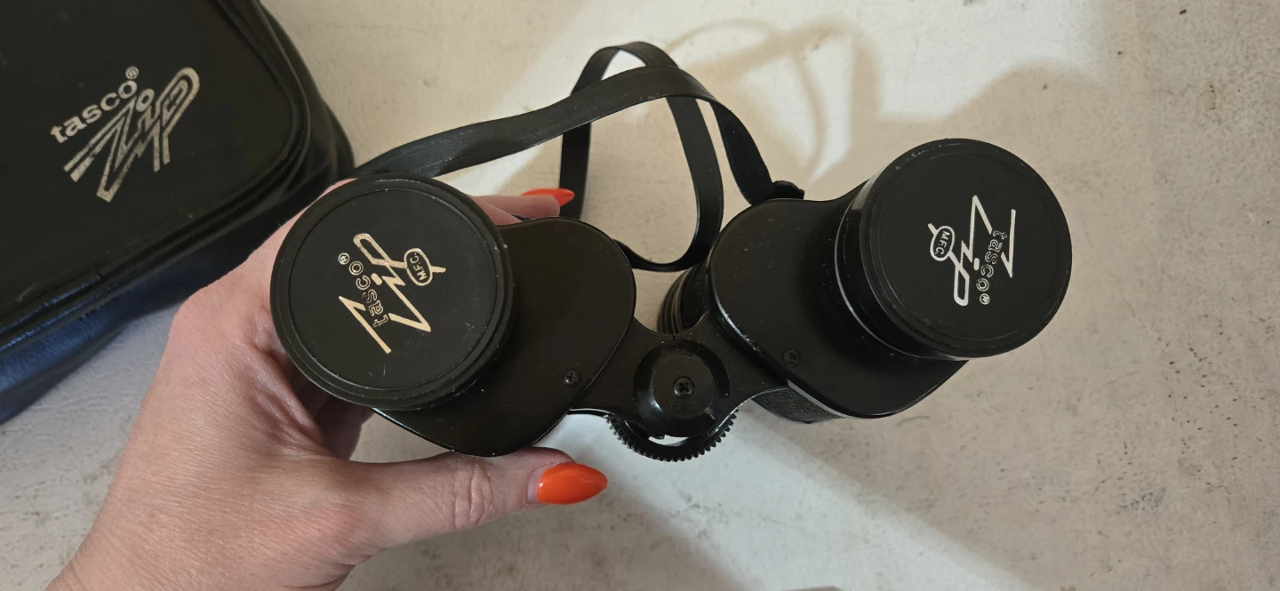 Tasco Zip 7x35 Wide Angle Binoculars with Case - photo 2