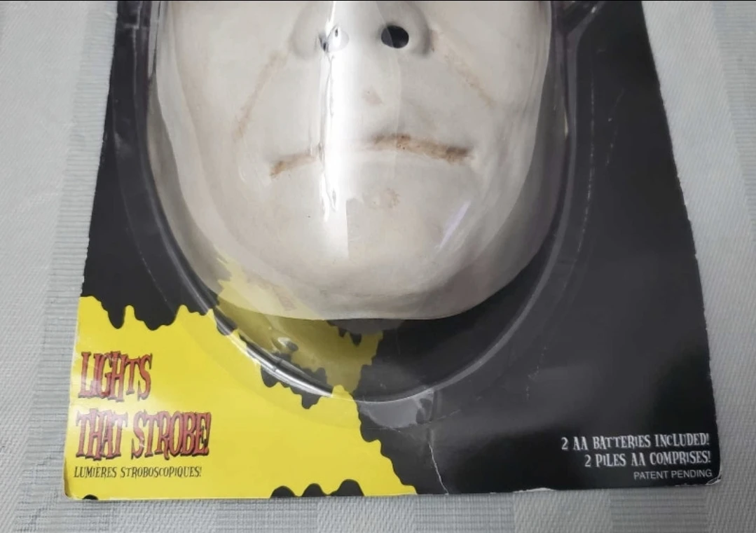 New 2002 Light up Michael Myers Halloween mask - photo 4