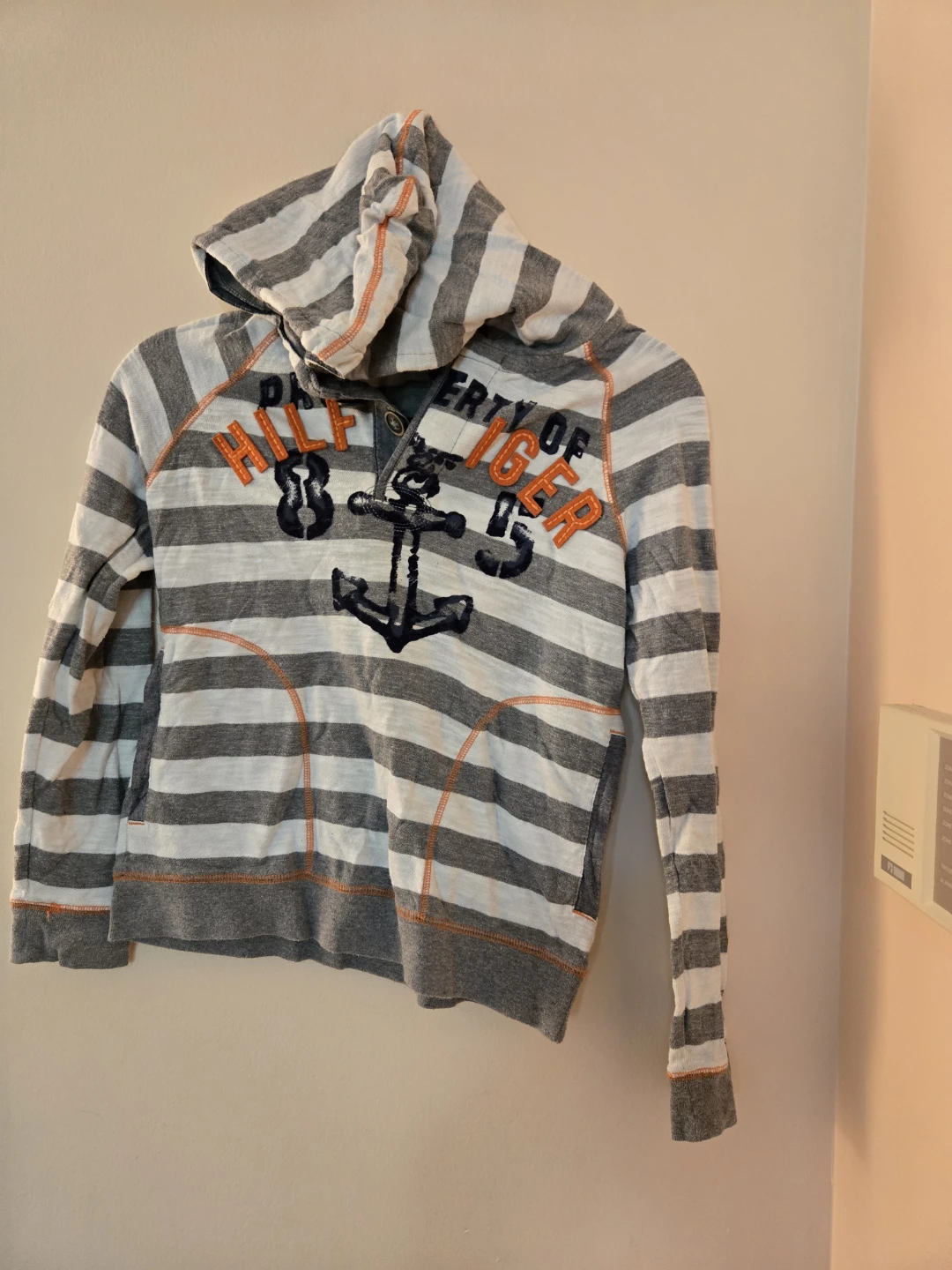 Kids'  Hoodie Size 8-10 - photo 3