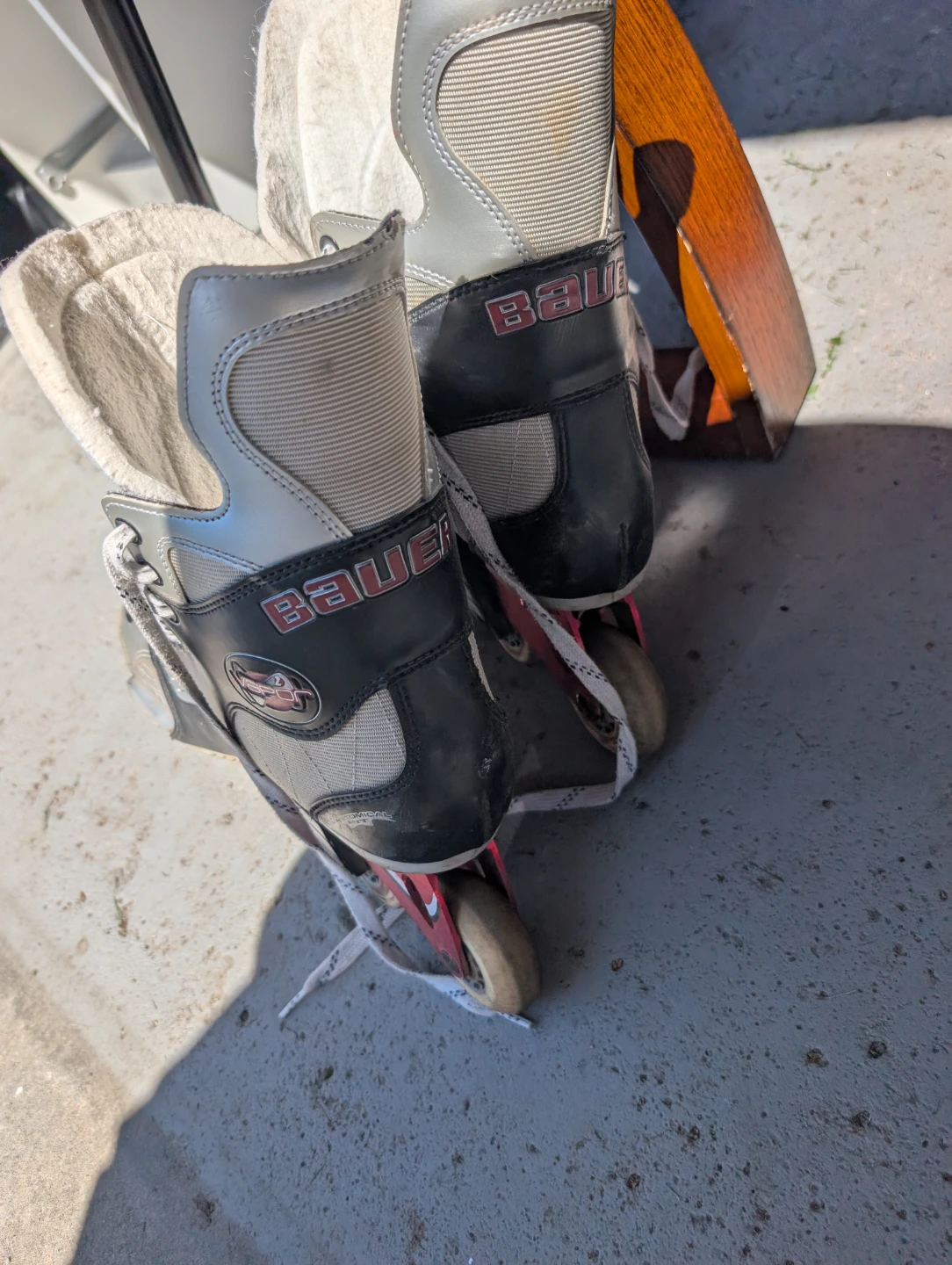 Bauer Vapor Rollerblades Hockey Skates Size 10 mens - photo 3