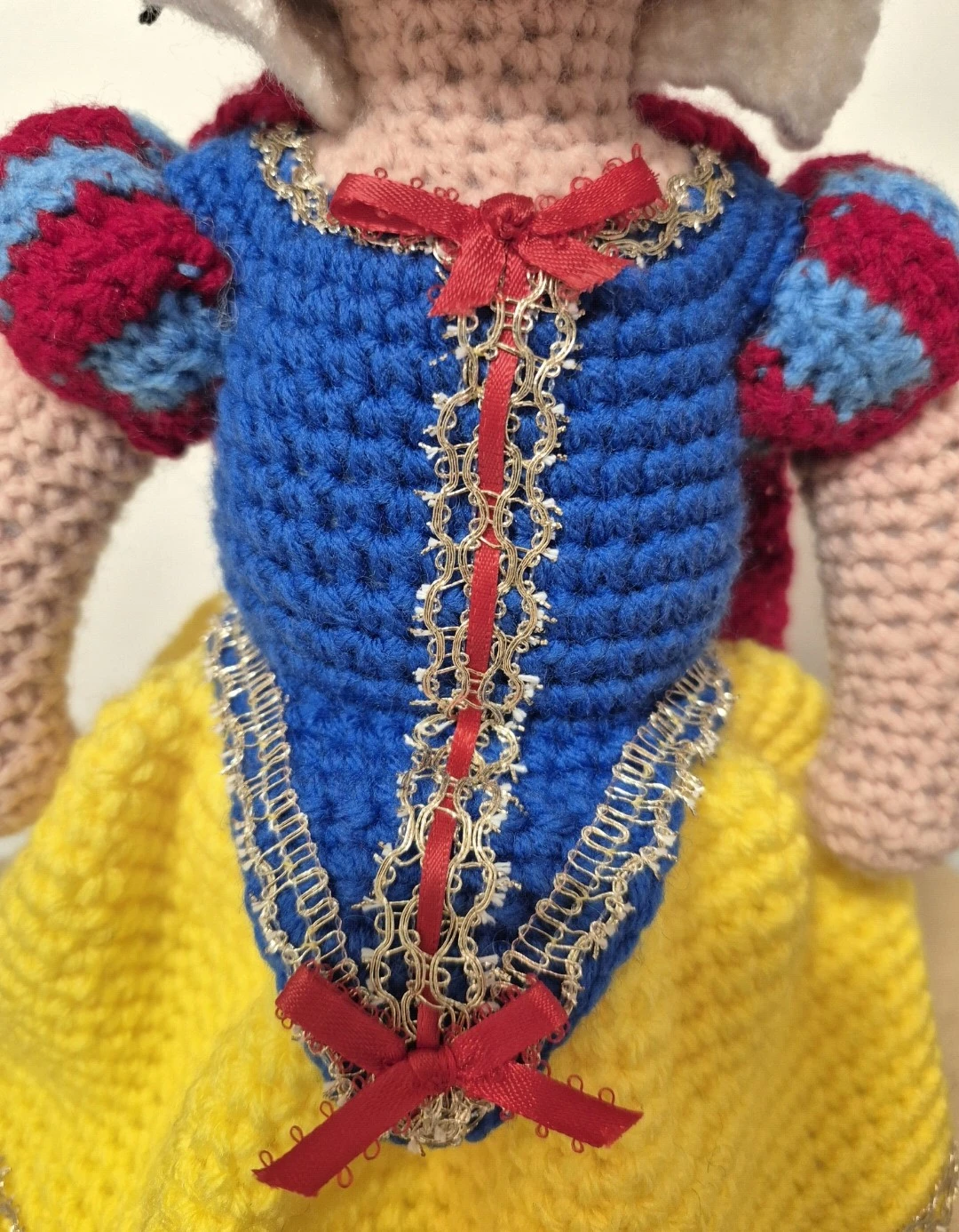 Handmade Crocheted Snow White Doll - photo 3