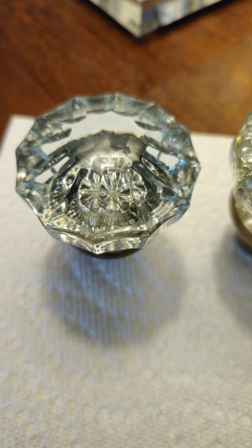 Set of 2 Vintage Glass Doorknobs
