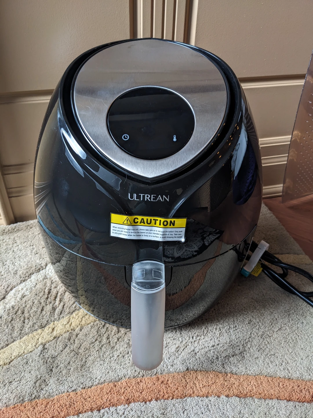 Like New Ultrean Air Fryer and Accessories - photo 2