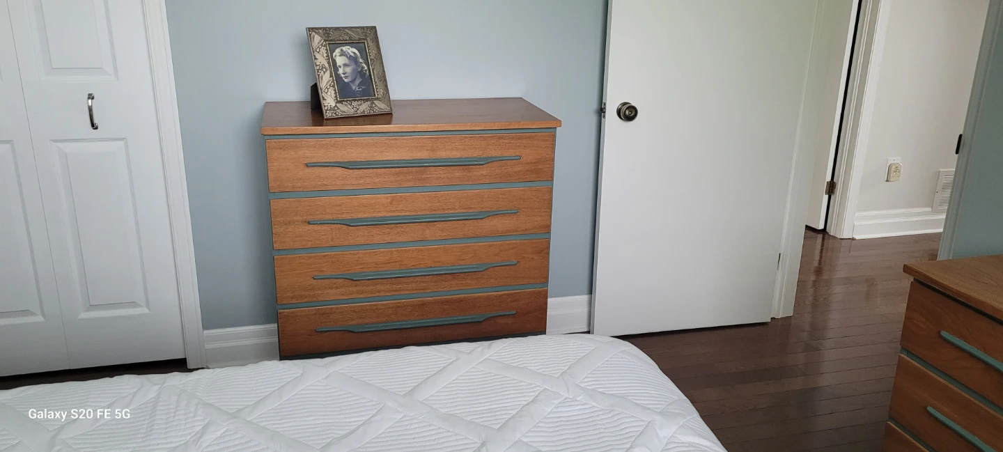 Solid wood double bedroom set with extra chairs. - photo 2