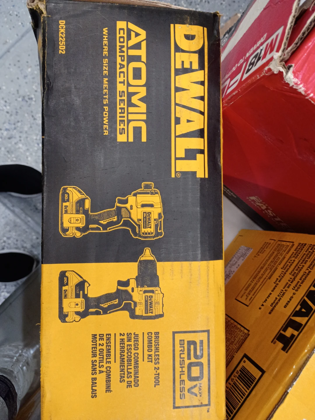 DEWALT ATOMIC COMPACT SERIES Brushless 2-Tool Combo Kit DCK225D2