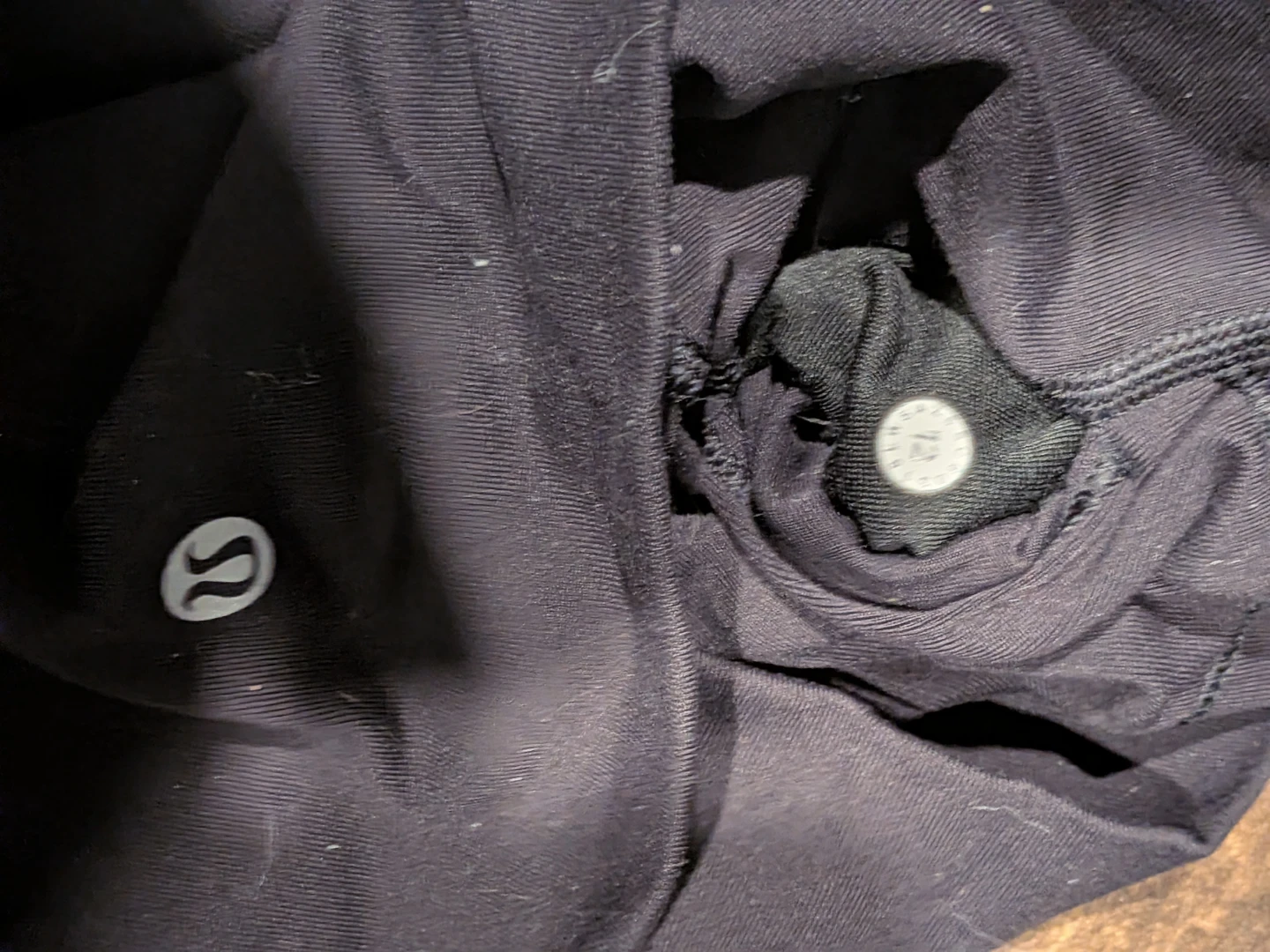 Lululemon Black Leggings Size 6 - photo 3