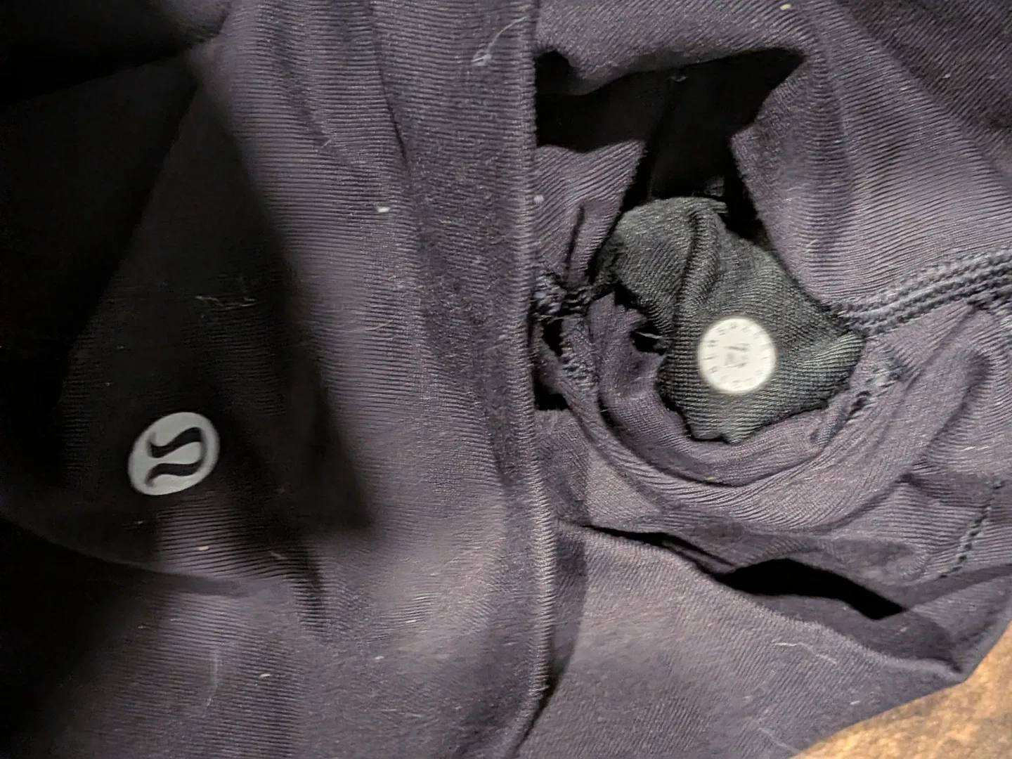 Lululemon Black Leggings Size 6 - photo 3
