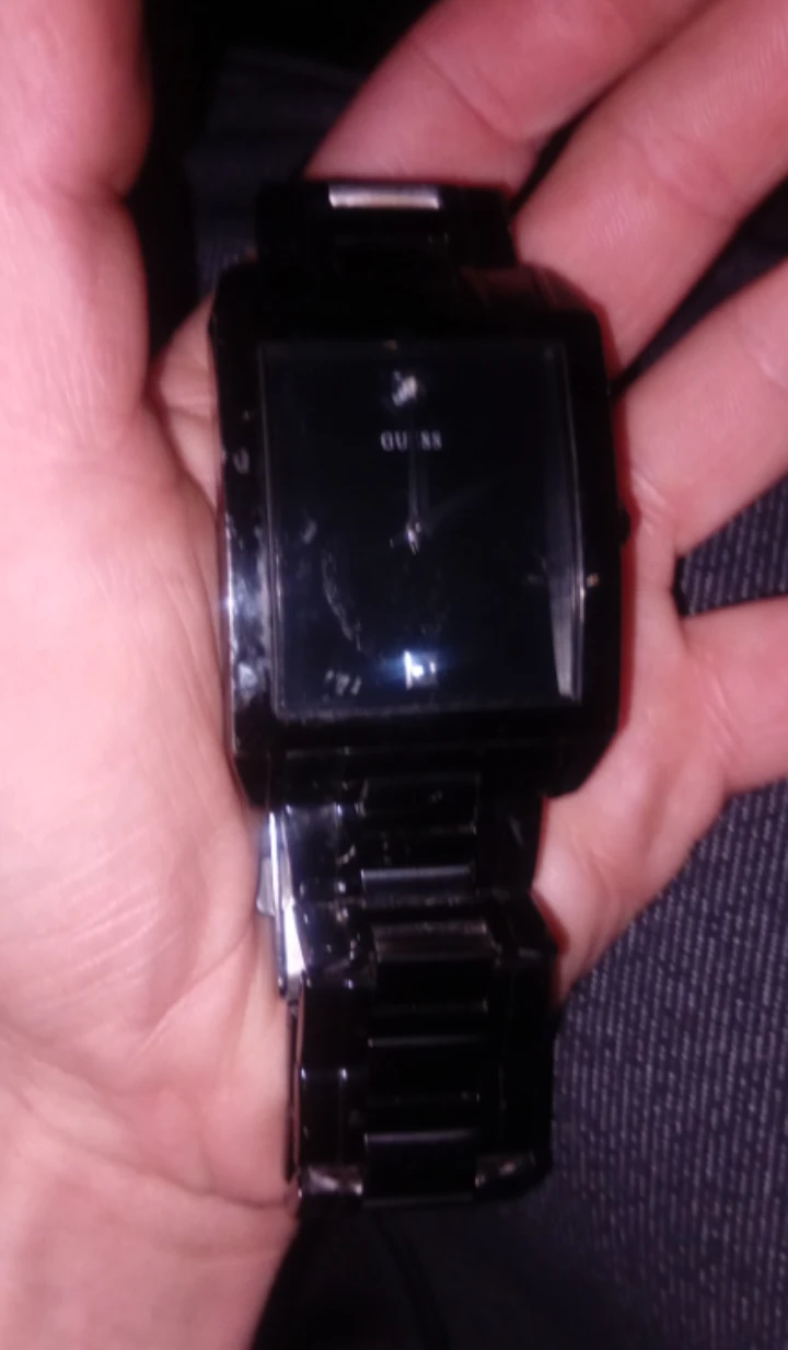 Black Guess Watch