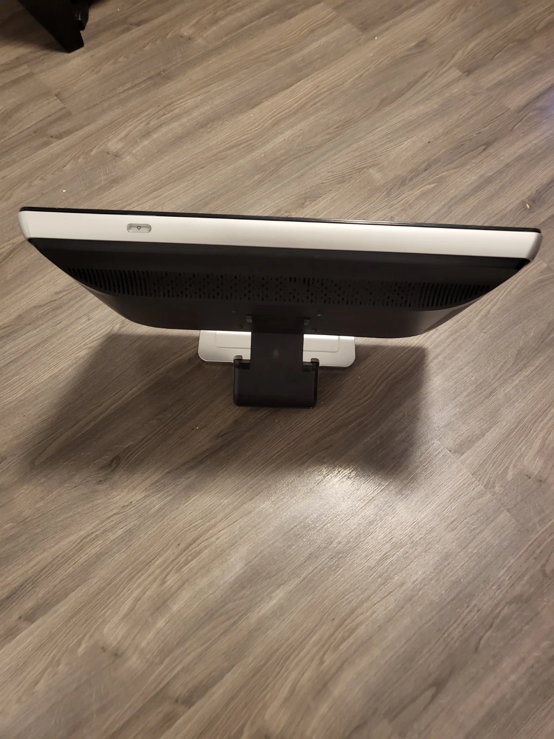 HP Computer Monitor - photo 2