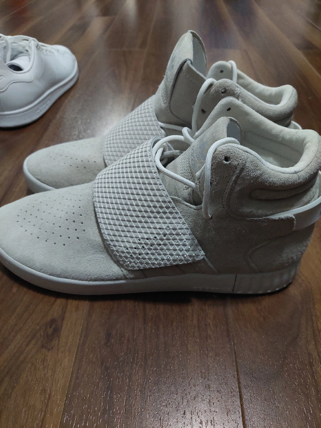 Adidas Tubular Invader