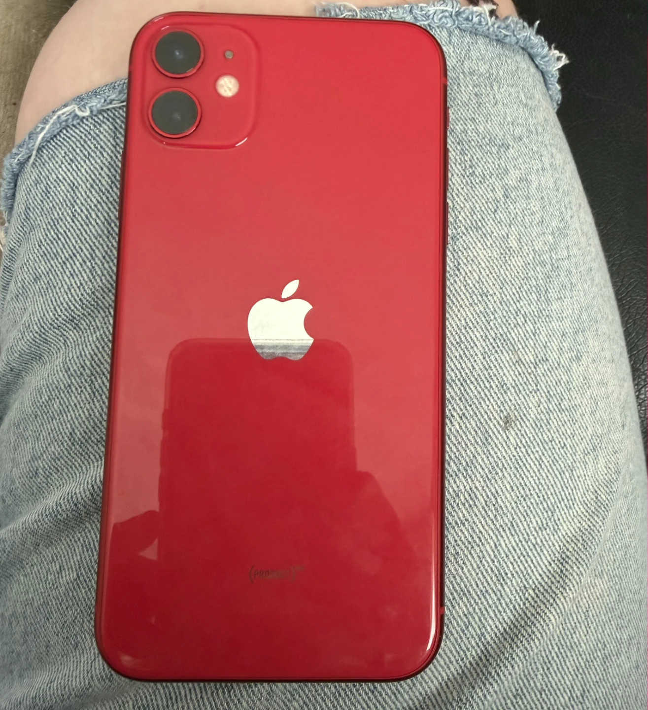 Apple iPhone 11 Red - photo 2