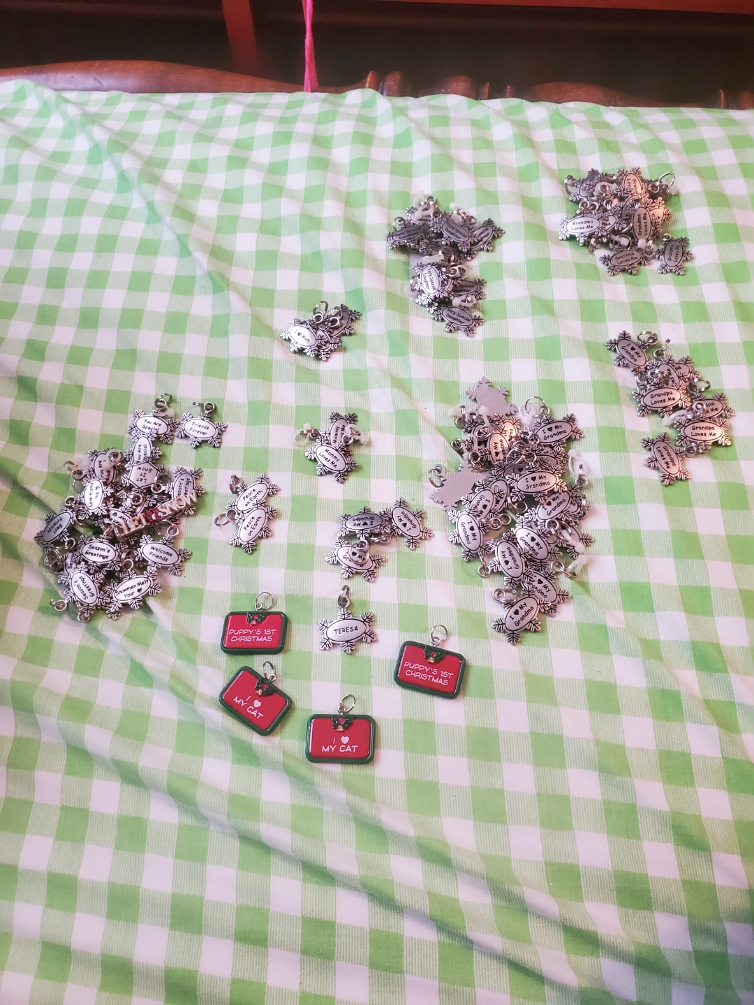 CHRISTMAS CHARMS